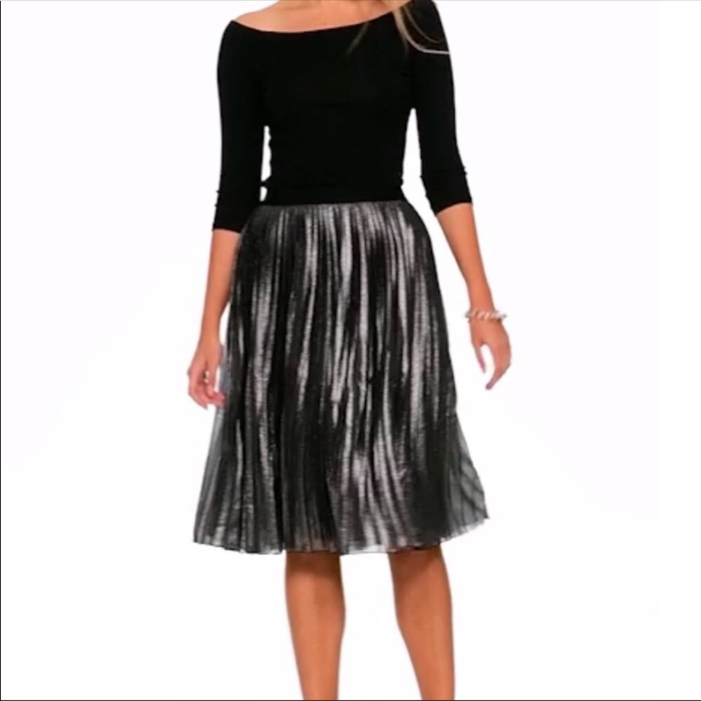 NWT Accordion Pleated Metallic Silver Midi Skirt